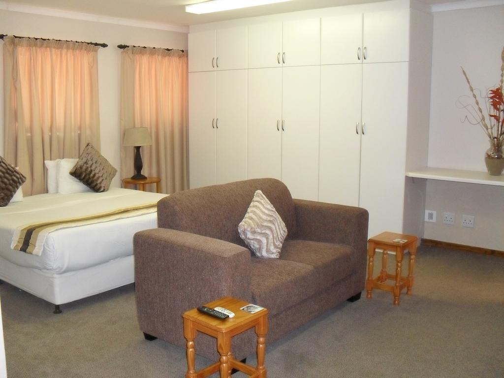 8 Royal Palm B&B Umhlanga Rocks Cameră foto